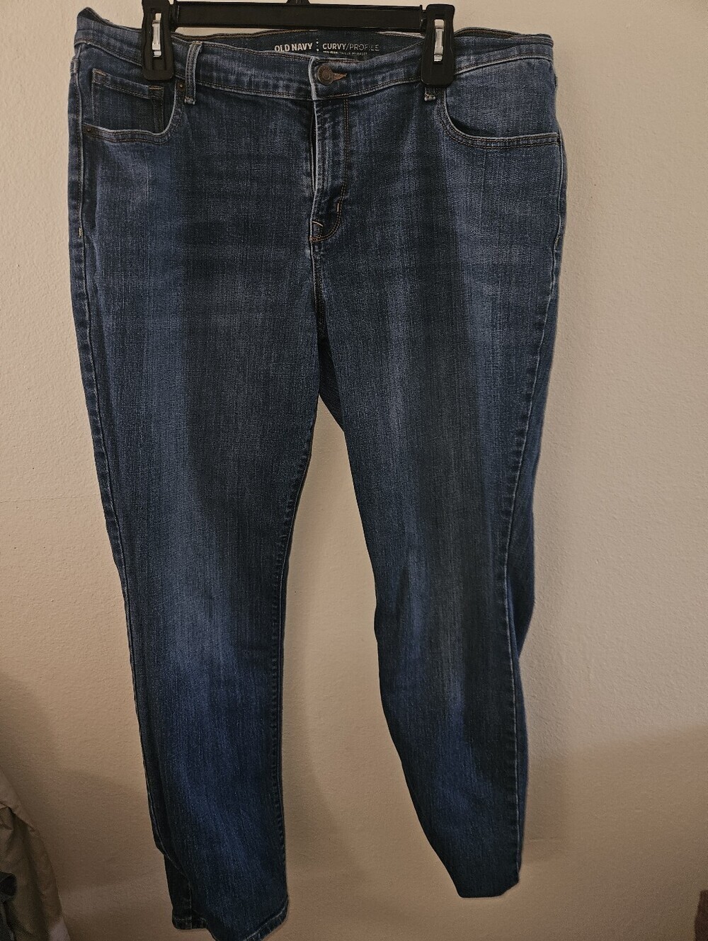 Old Navy Womans Old Navy Curvy Mid Rise Jeans Size 16